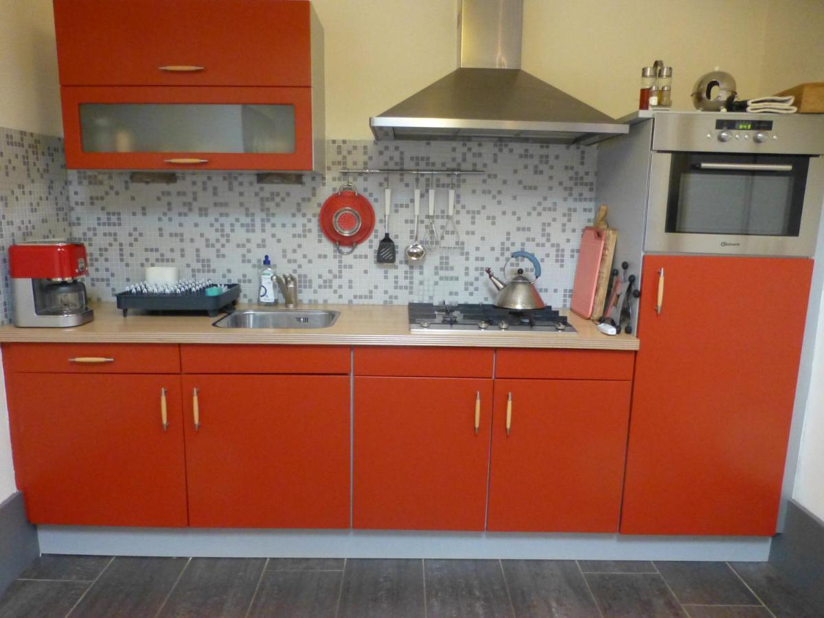 Vakantiehuis Onder De Peppel Met Sauna En Jacuzzi Wijk en Aalburg Dış mekan fotoğraf